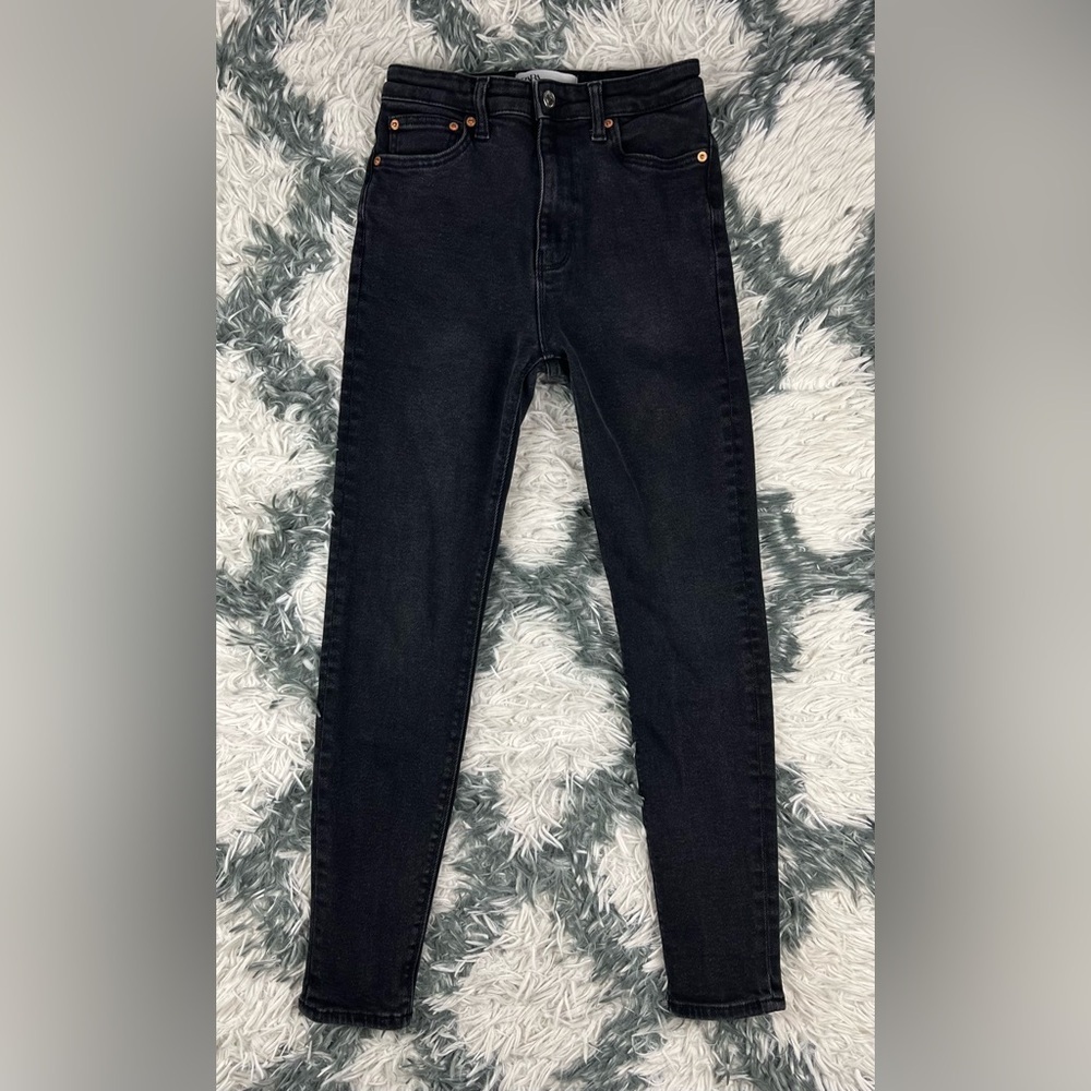 Zara Women's Black Skinny Jeans Size 4